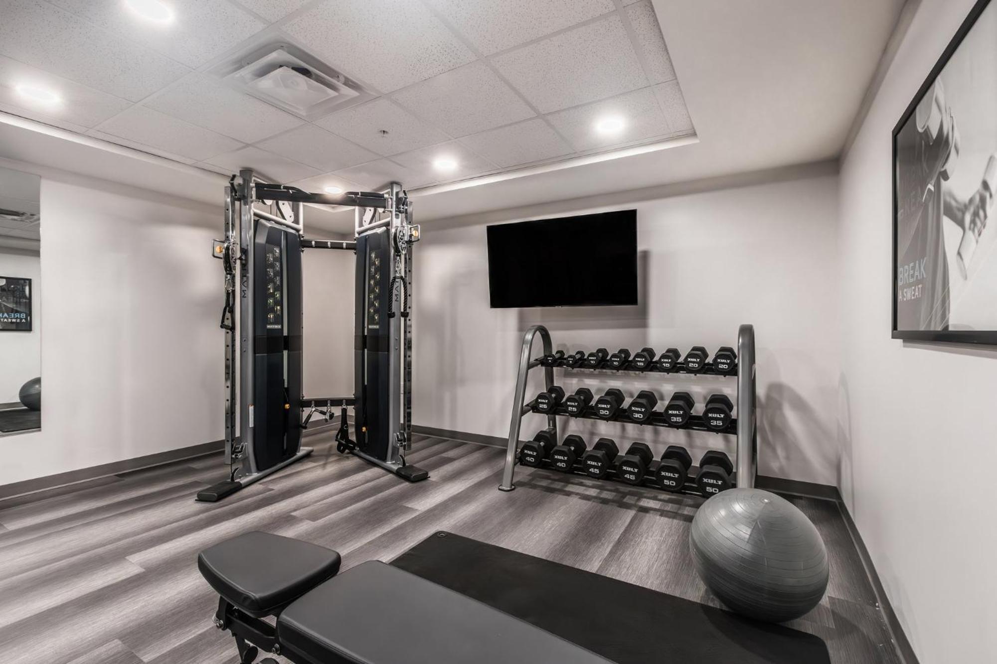 Staybridge Suites - Dawson Creek By Ihg Zewnętrze zdjęcie