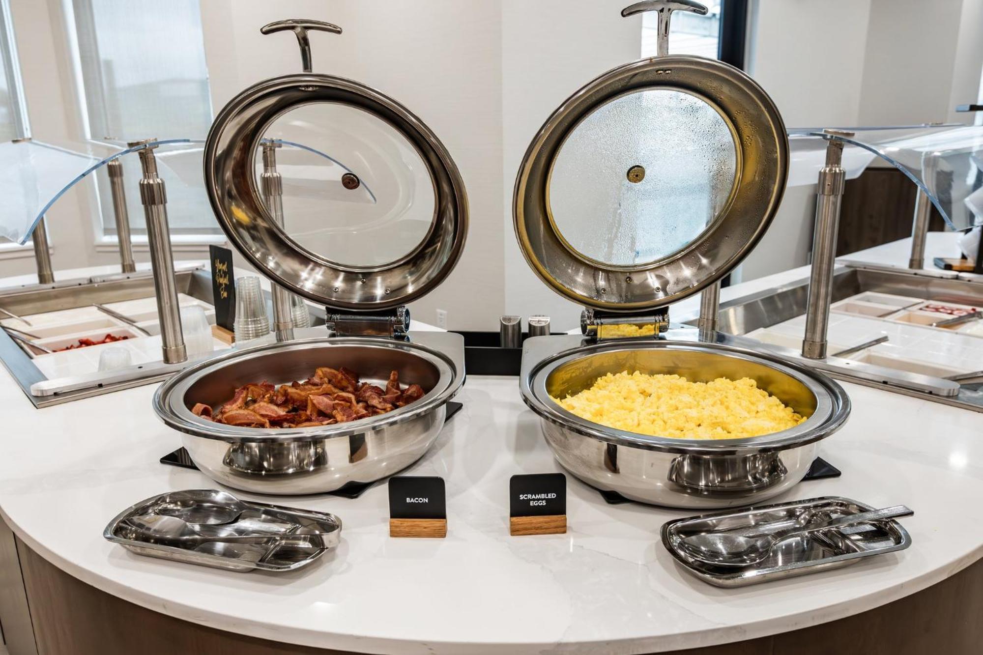 Staybridge Suites - Dawson Creek By Ihg Zewnętrze zdjęcie