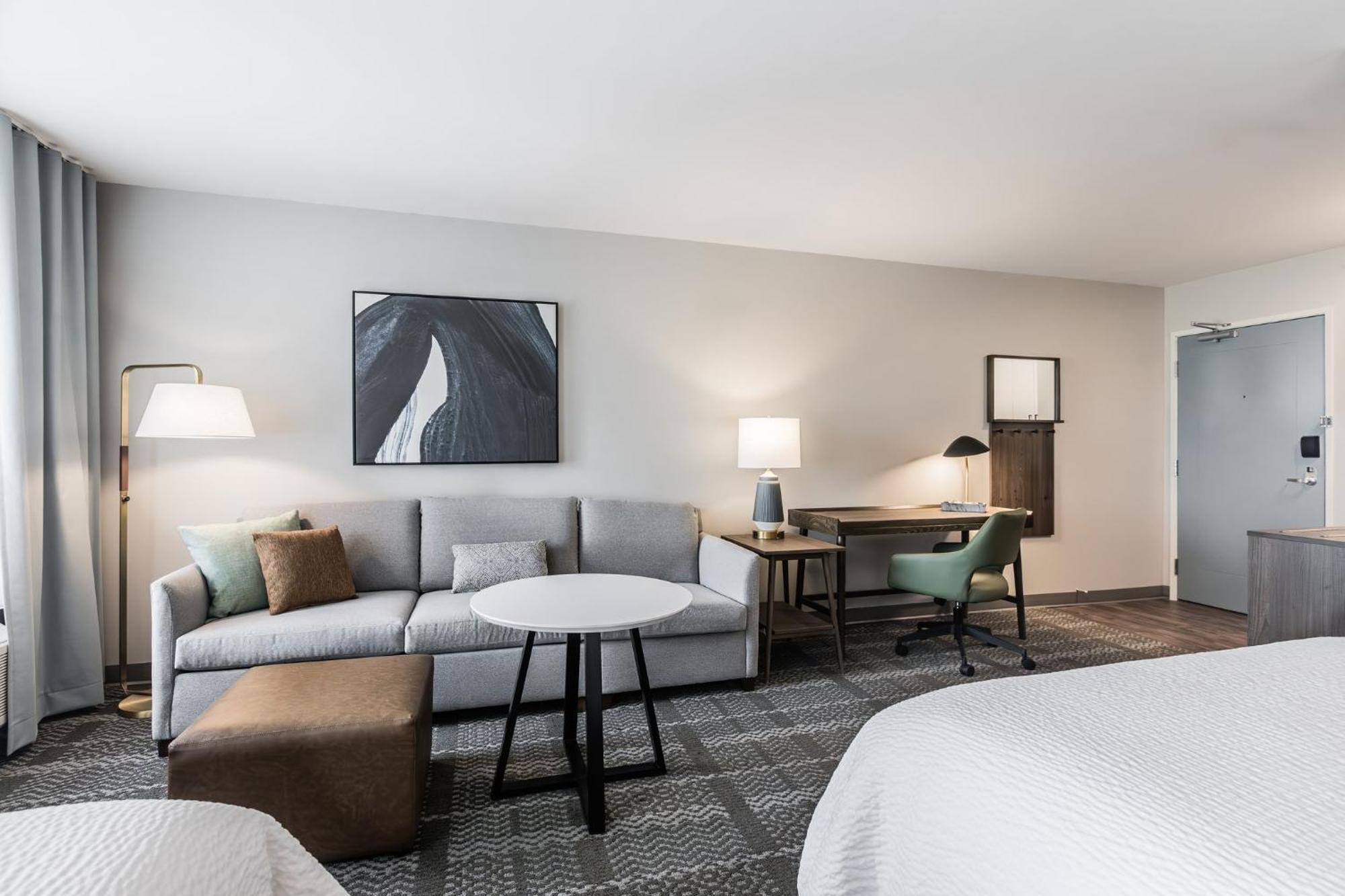 Staybridge Suites - Dawson Creek By Ihg Zewnętrze zdjęcie