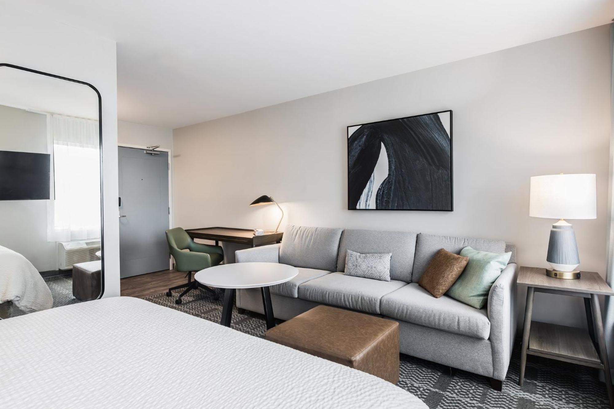 Staybridge Suites - Dawson Creek By Ihg Zewnętrze zdjęcie