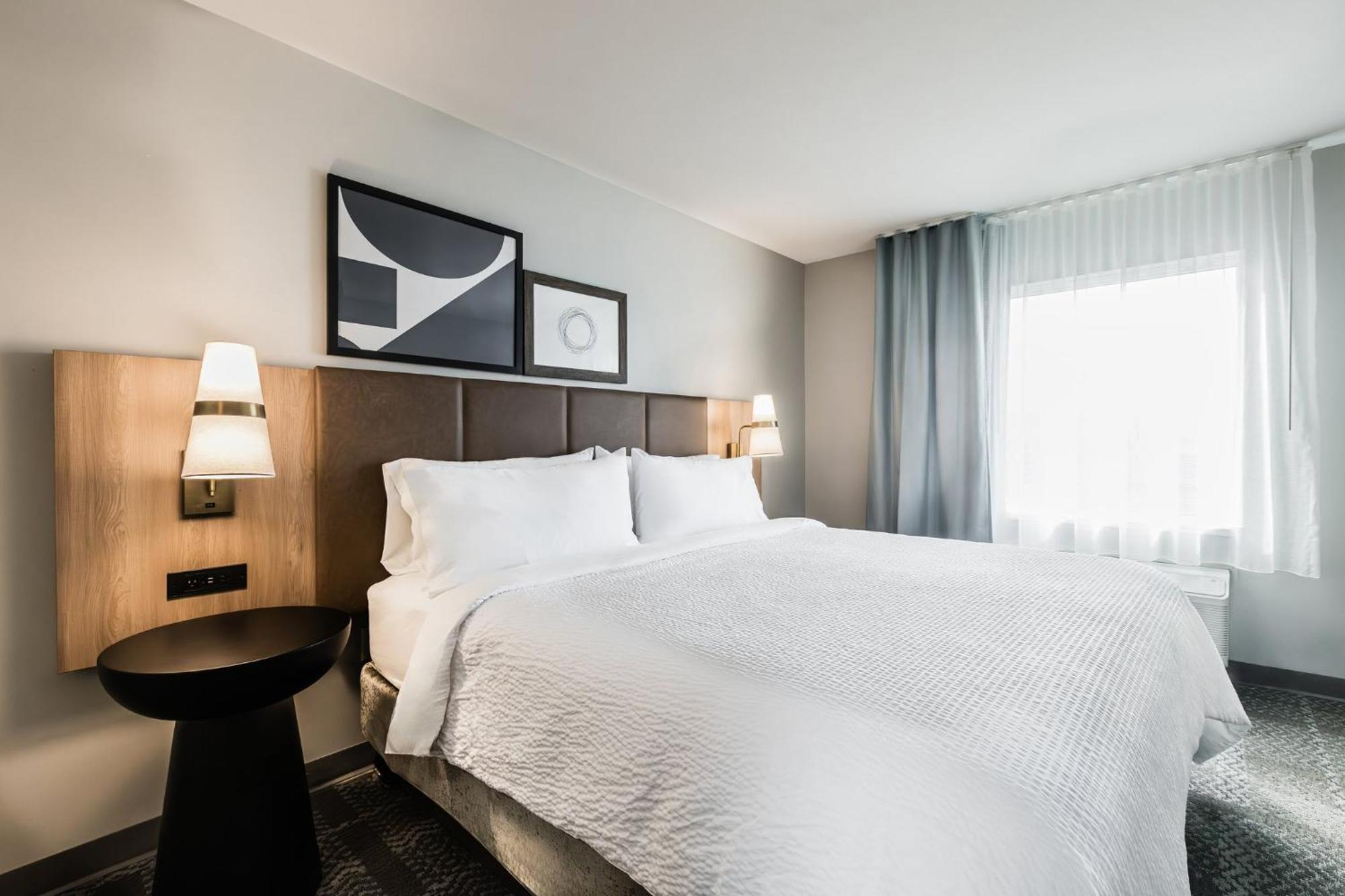 Staybridge Suites - Dawson Creek By Ihg Zewnętrze zdjęcie